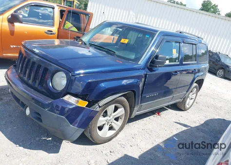 2014 Jeep Patriot Latitude z USA, uszkodzony, nr VIN 1C4NJPFB8ED765025